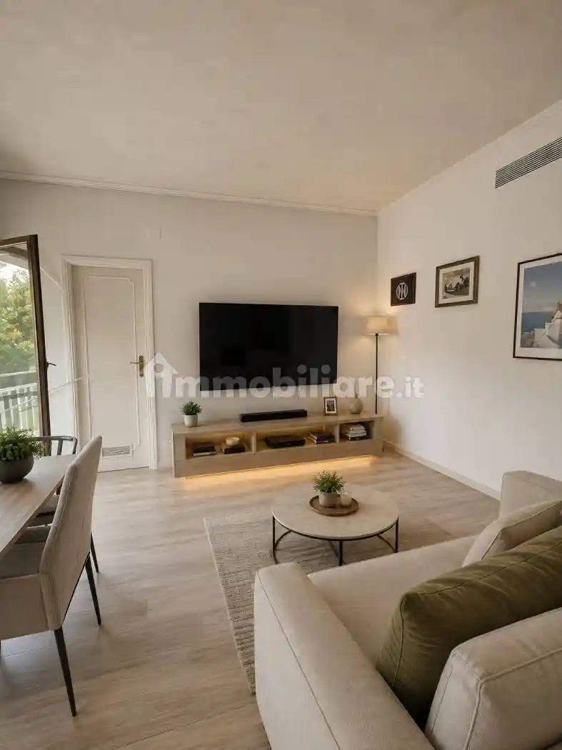 Appartamento in vendita a Roma