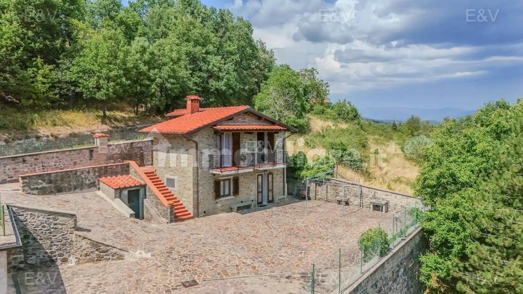 Rustico - Casale in vendita a Castel San Niccolò