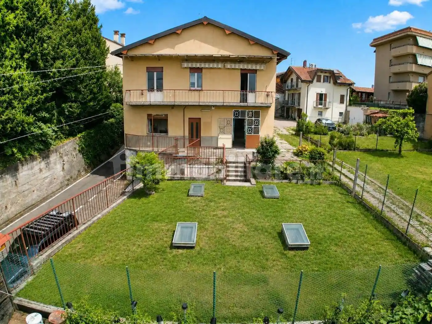 Villa in vendita a Lomazzo