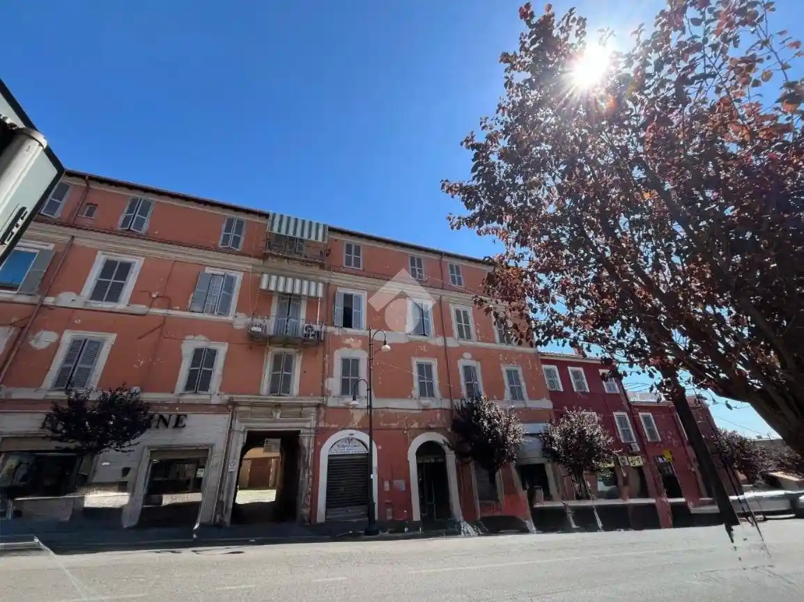 Appartamento in vendita a Genzano di Roma