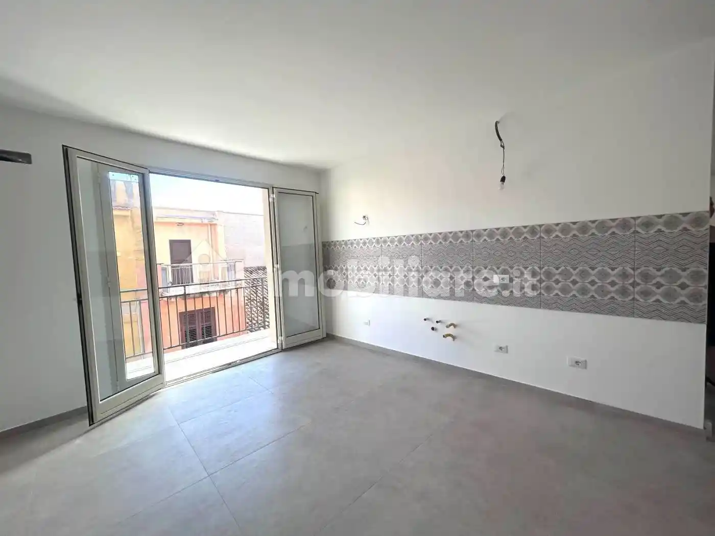 Appartamento in affitto a Altavilla Milicia