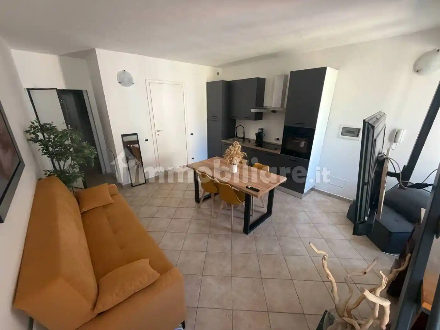Appartamento in vendita a Mirandola