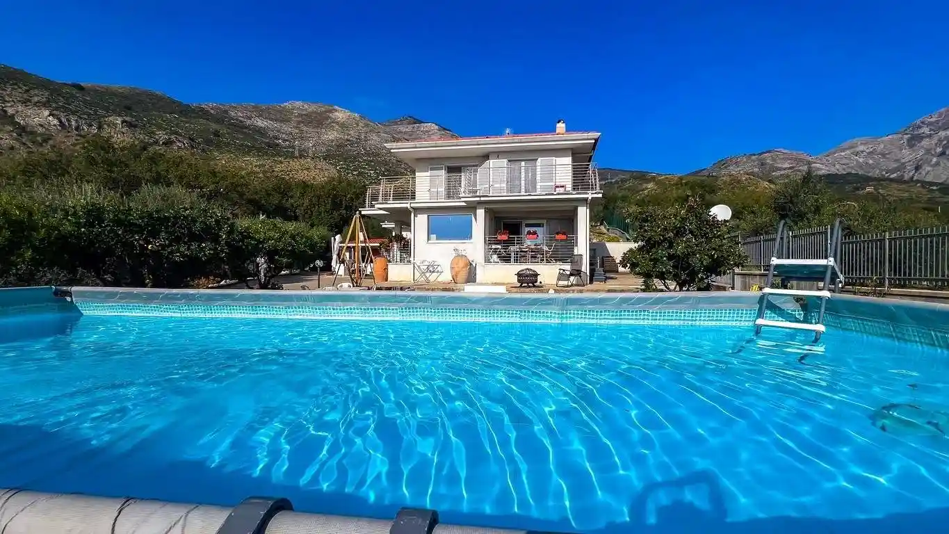 Villa in vendita a Formia