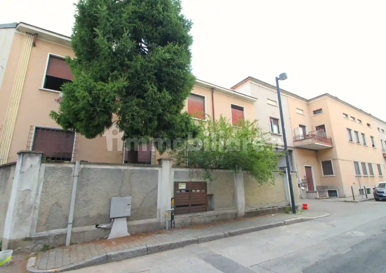 Appartamento in vendita a Varedo
