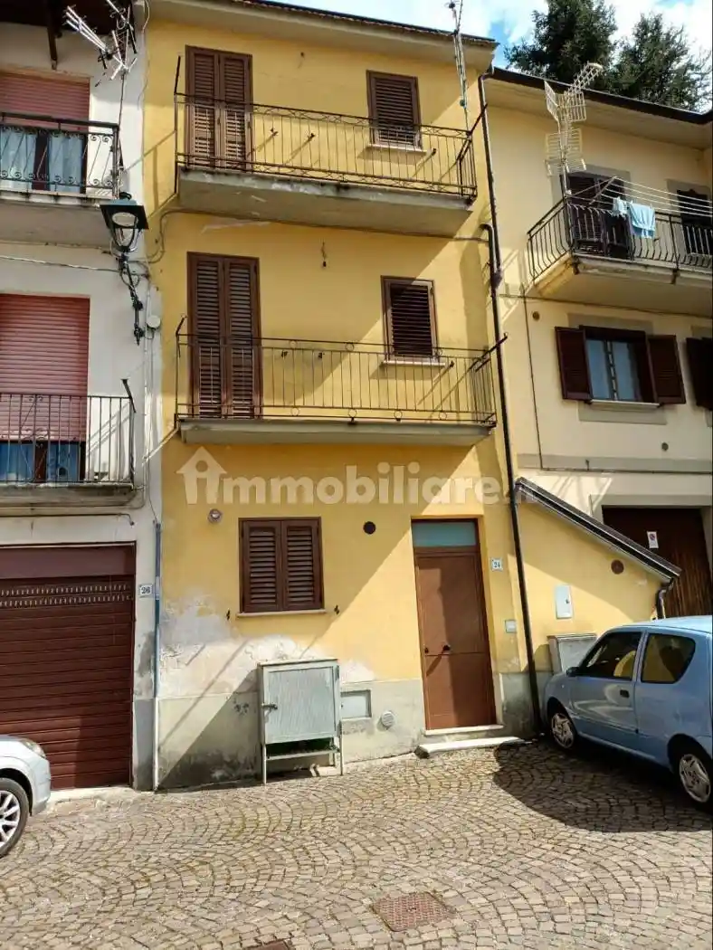 Villetta a schiera in vendita a Tramutola