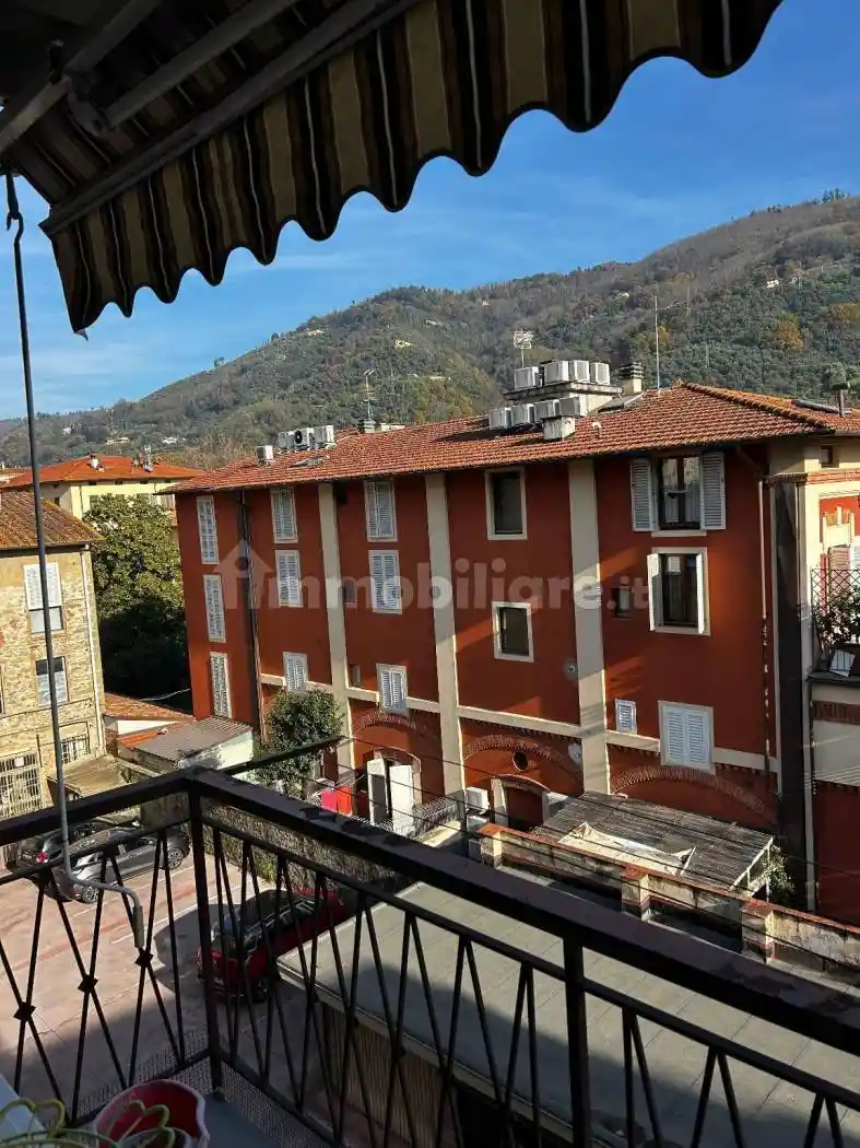Appartamento in vendita a Pescia