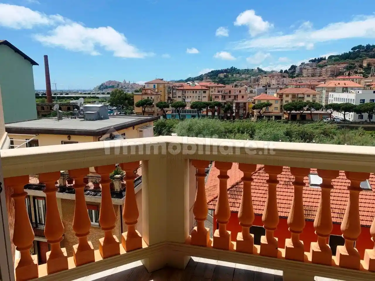 Appartamento in affitto a Imperia