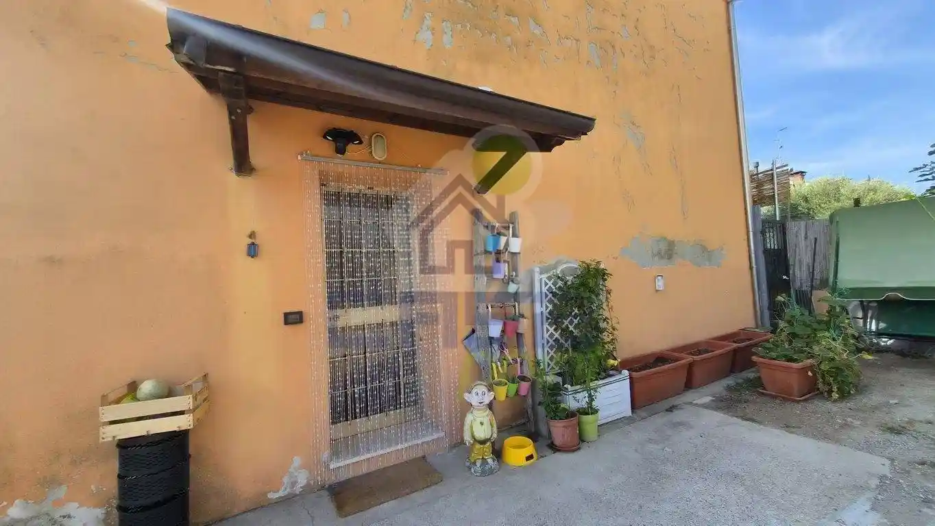 Casa indipendente in vendita a Guastalla
