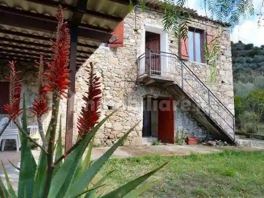 Rustico - Casale in vendita a Camporosso