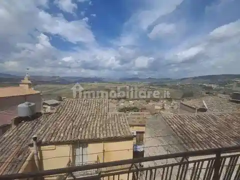 Appartamento in vendita a Aragona