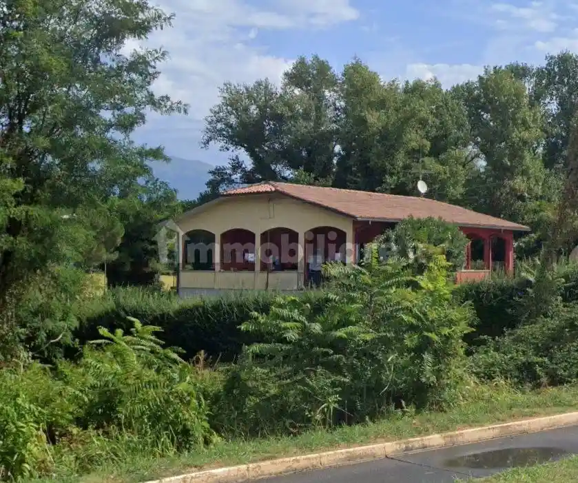 Villa in vendita a Iseo