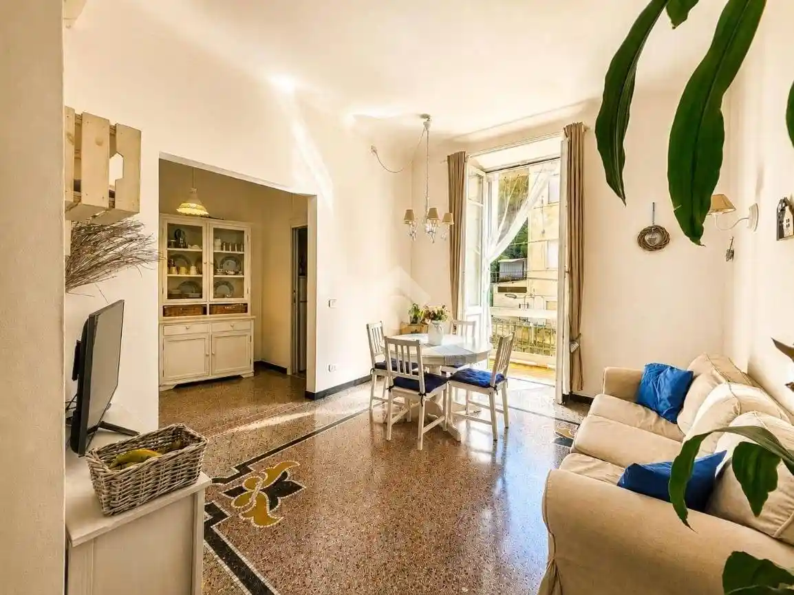 Appartamento in vendita a Savona