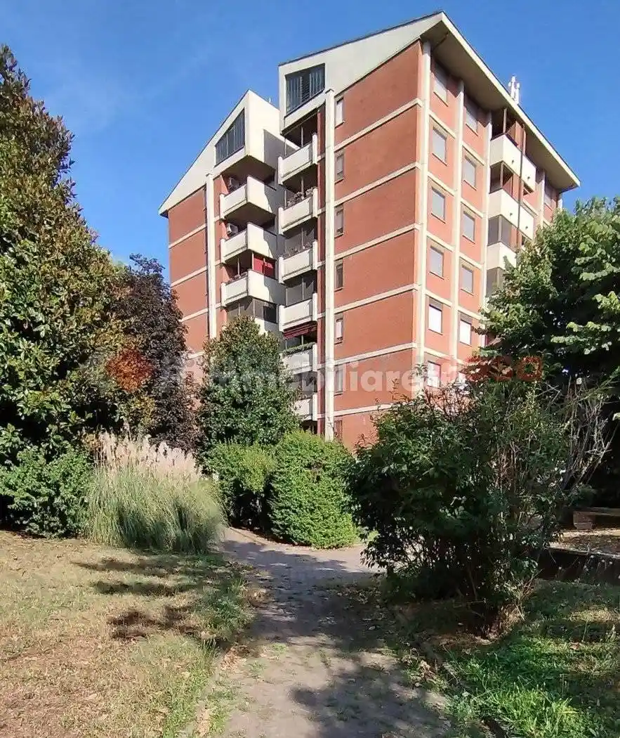 Appartamento in vendita a Locate di Triulzi
