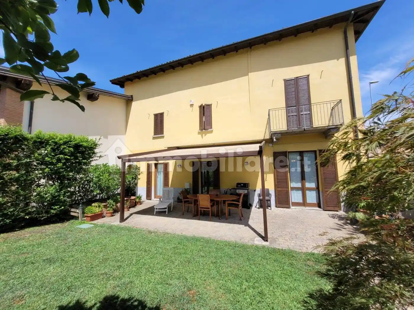Villa in vendita a Solza