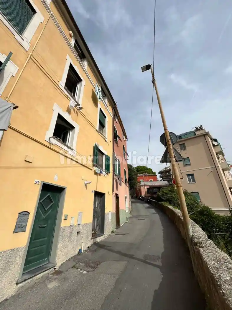 Appartamento in vendita a Genova