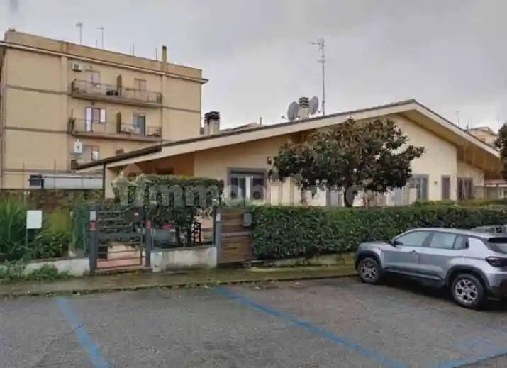 Villetta a schiera in vendita a Roma