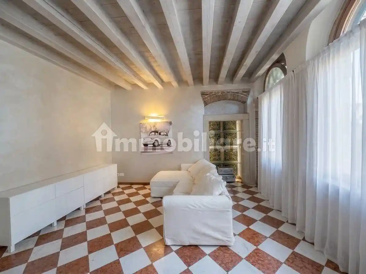 Appartamento in affitto a Verona