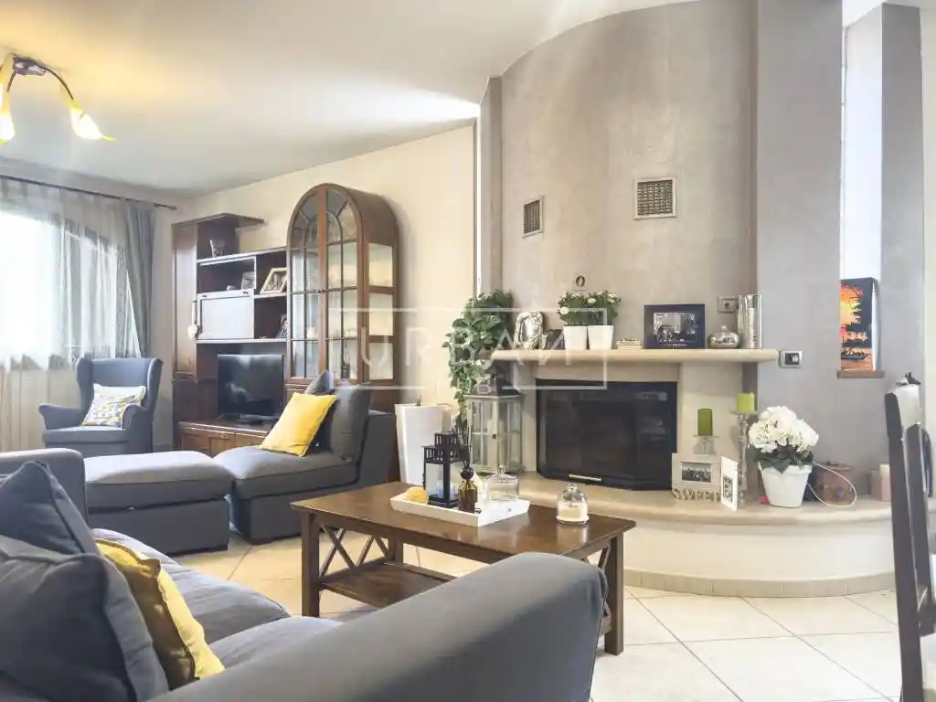 Villa in vendita a Forlimpopoli