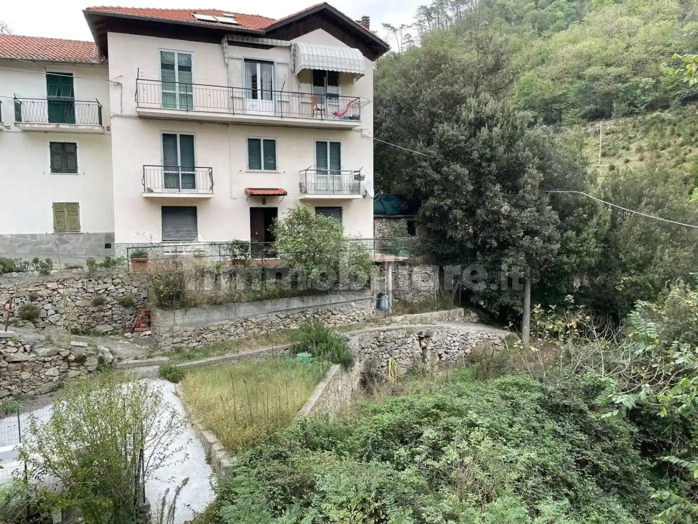 Appartamento in vendita a Albisola Superiore