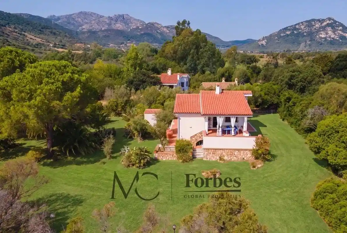 Villa in vendita a San Teodoro