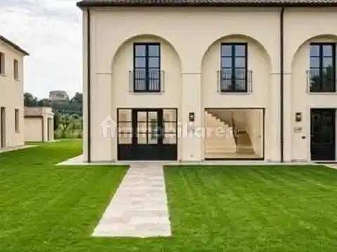 Appartamento in vendita a Jesi