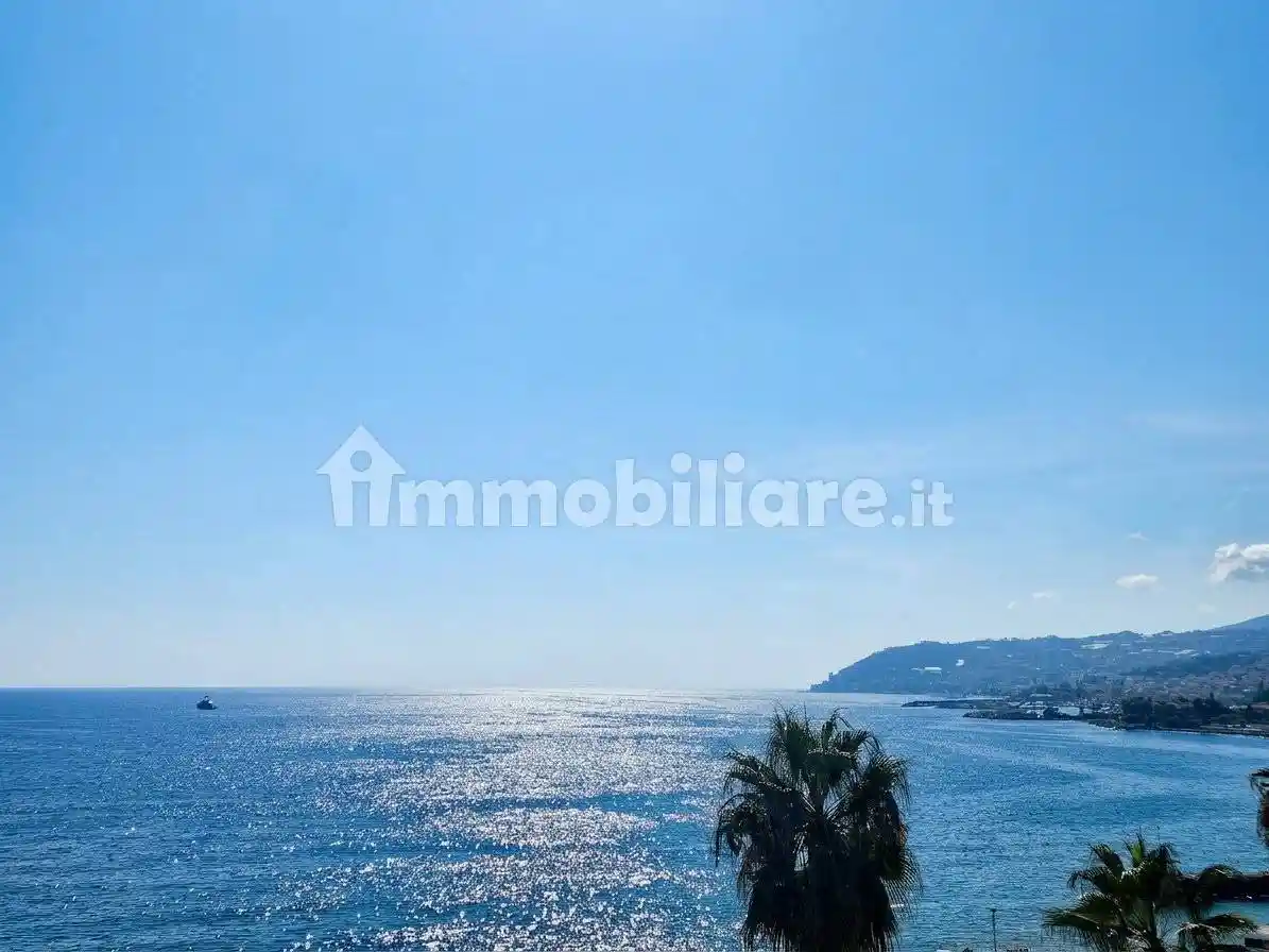 Appartamento in vendita a Sanremo