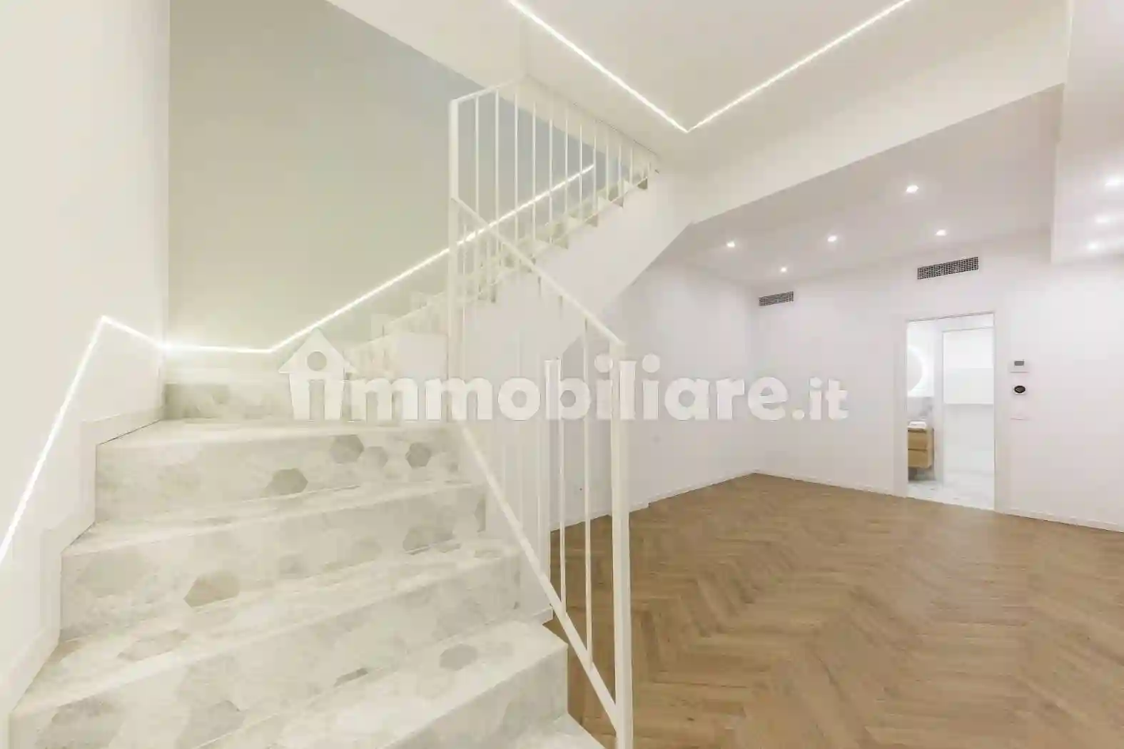 Loft - foto 2