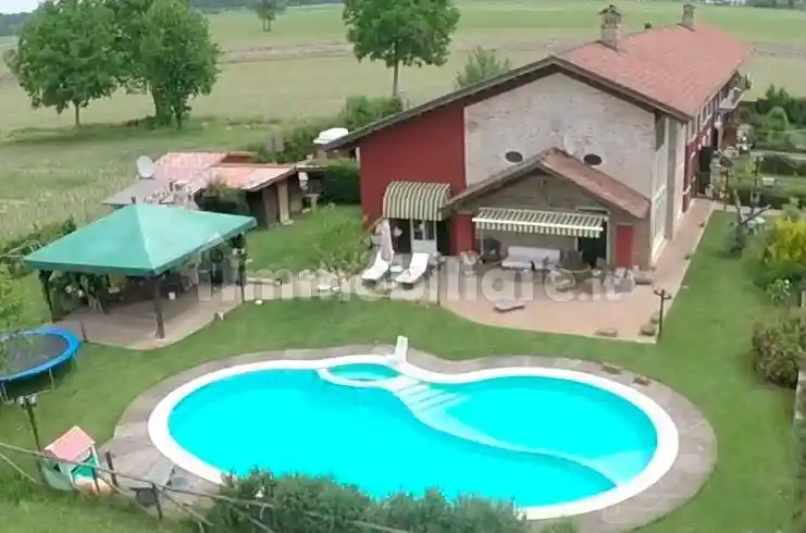 Rustico - Casale in vendita a Racconigi