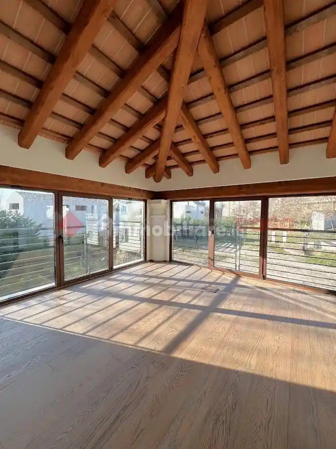 Casa indipendente in vendita a Stra