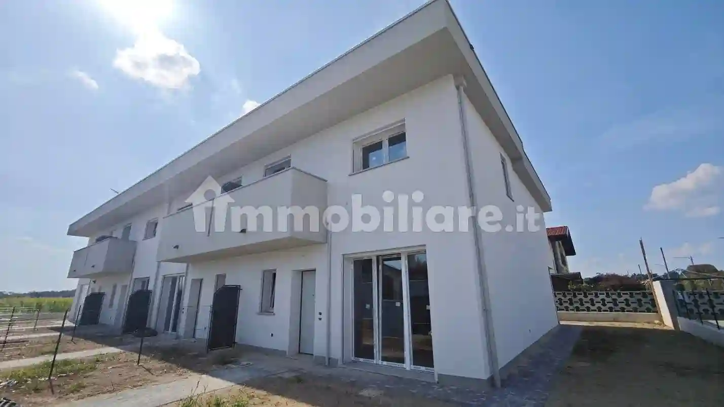Villetta a schiera - foto 2