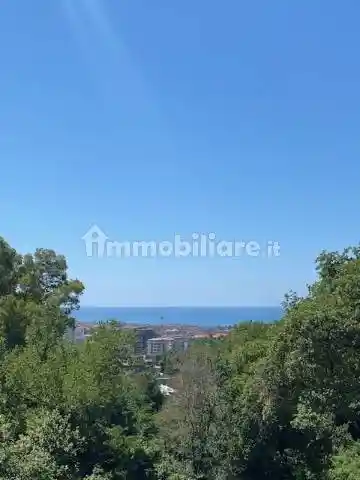 Appartamento in vendita a Salerno