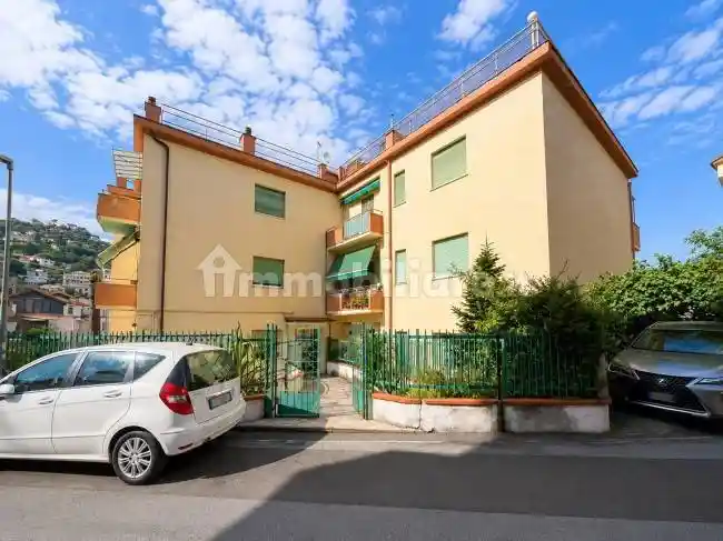 Appartamento in vendita a Albissola Marina