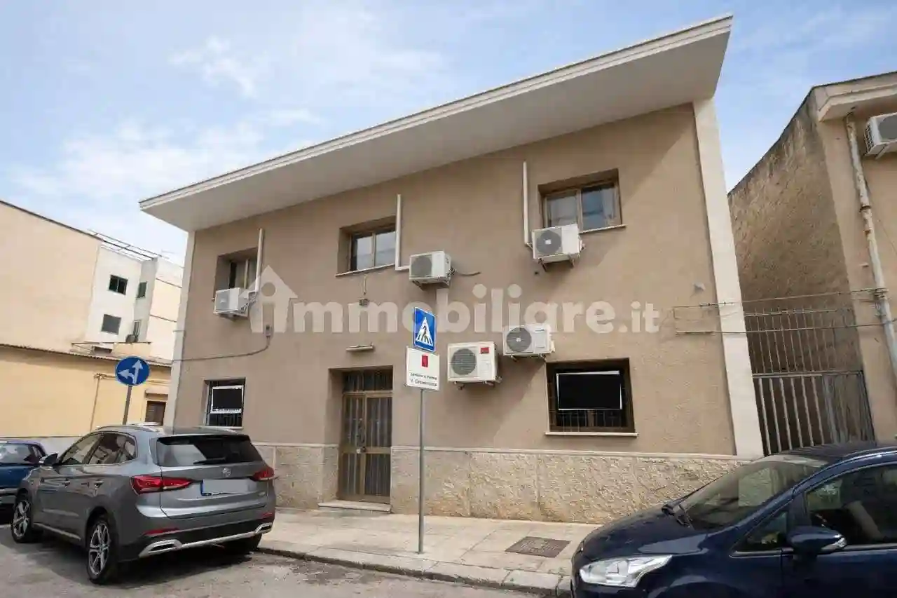 Palazzo - Edificio - foto 2