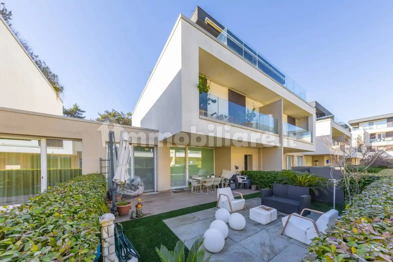 Villa in vendita a Milano