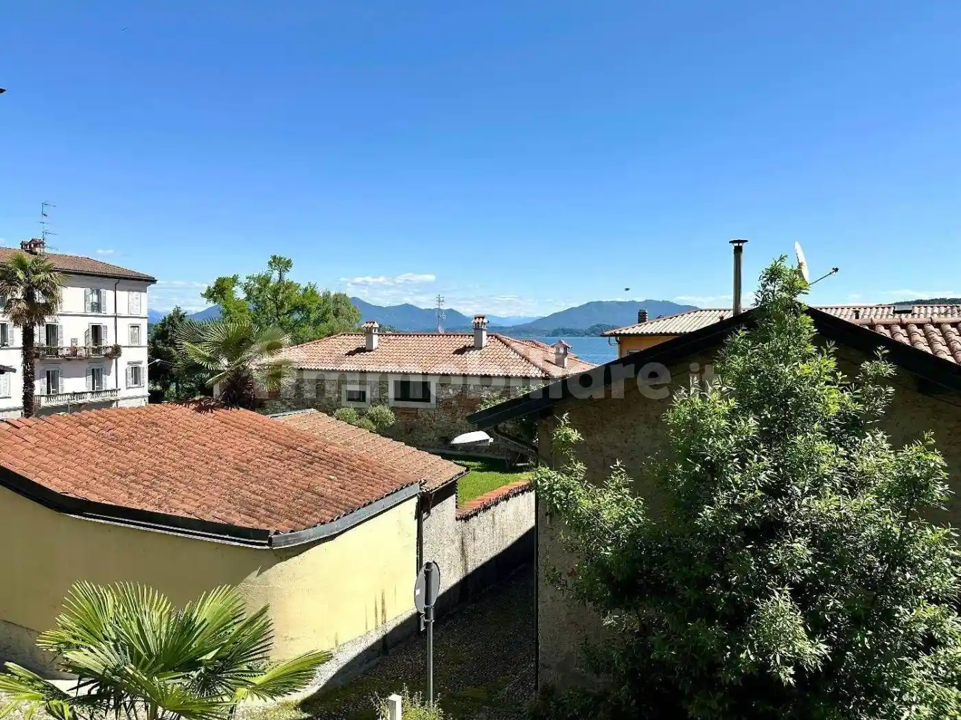 Appartamento in vendita a Meina