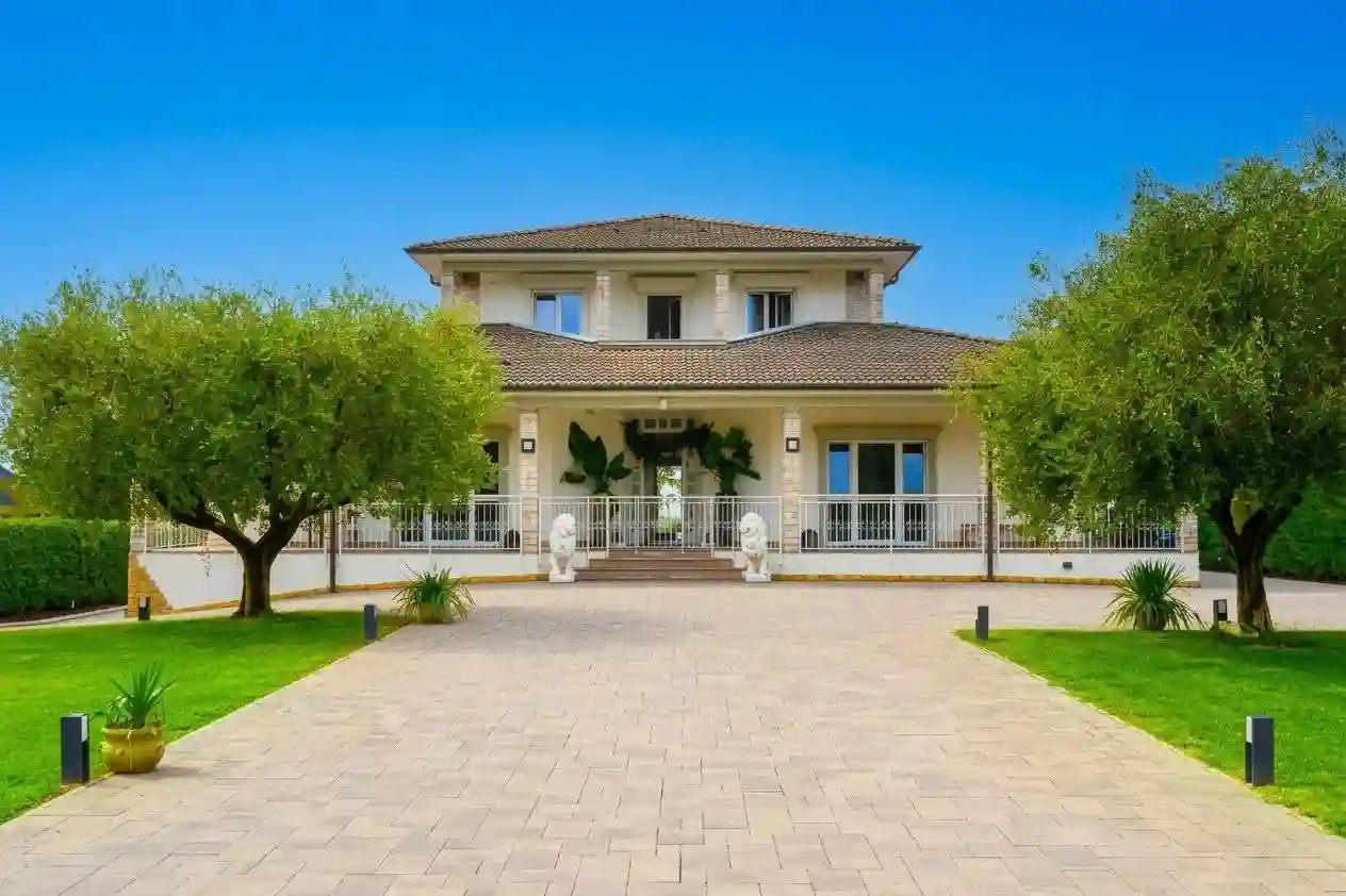 Villa - foto 2
