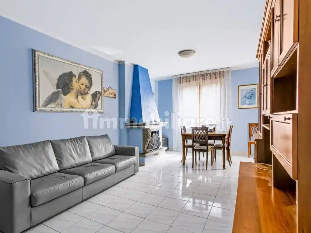Appartamento in vendita a Viterbo