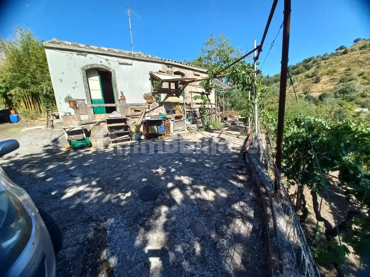 Rustico - Casale in vendita a Piedimonte Etneo