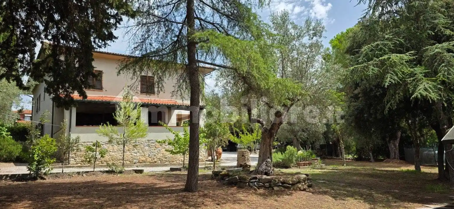 Villa in vendita a Suvereto