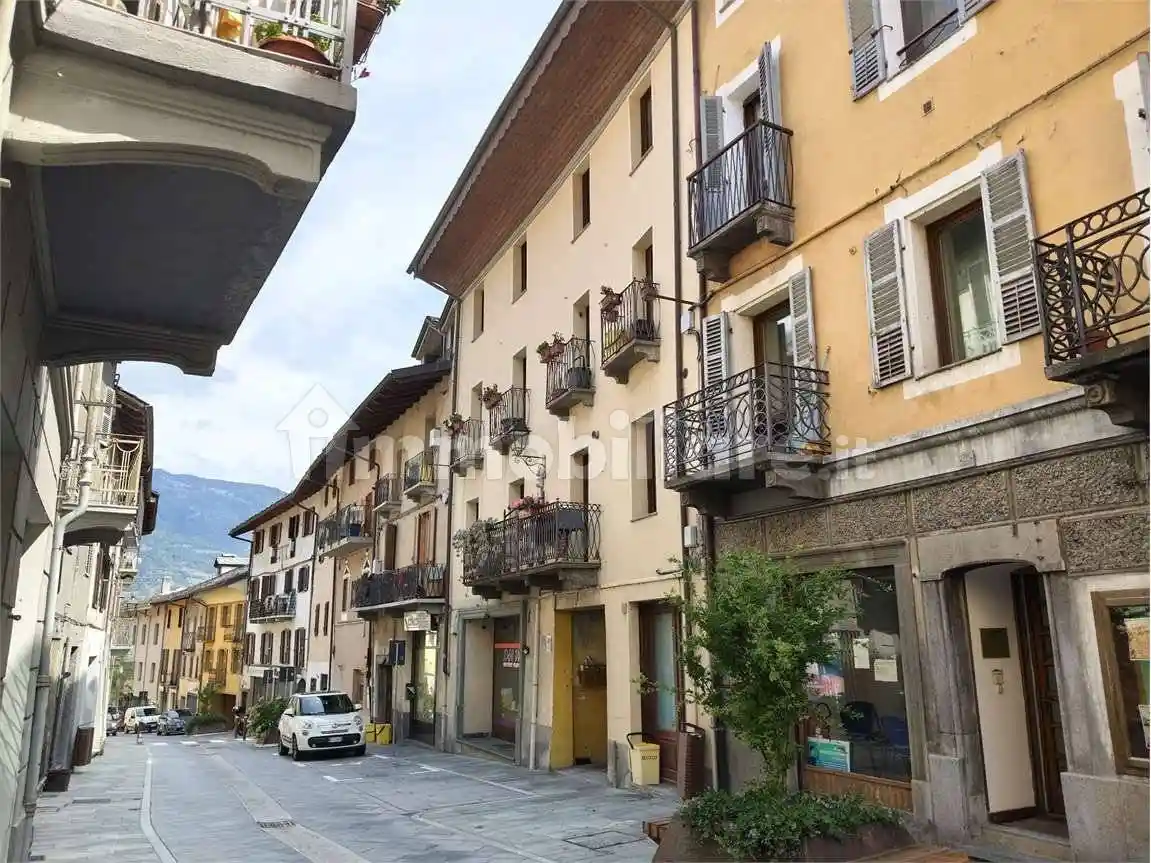Appartamento in vendita a Chatillon