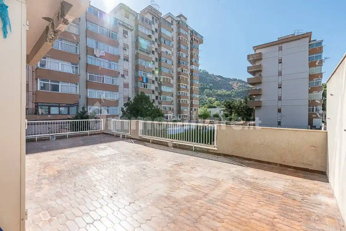 Appartamento in vendita a Palermo
