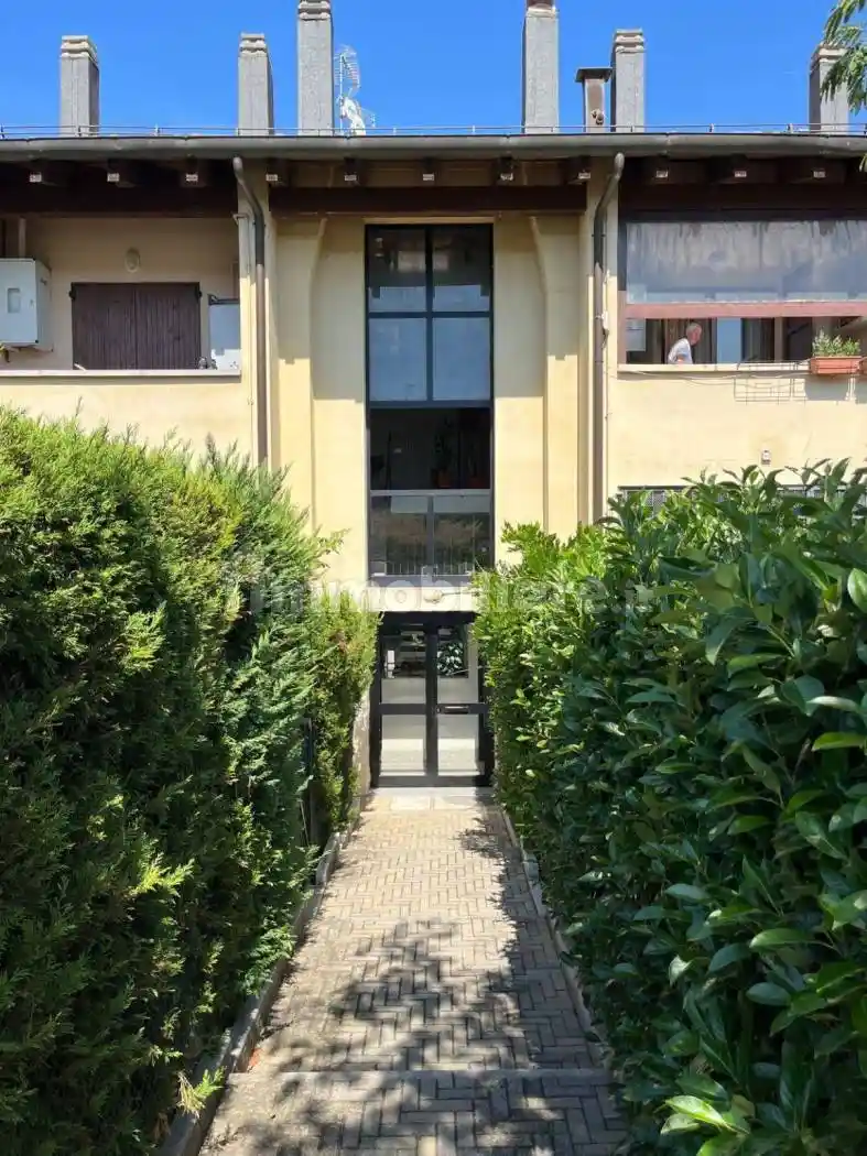 Appartamento in vendita a Monte San Pietro