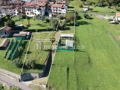 Villa in vendita a Porlezza