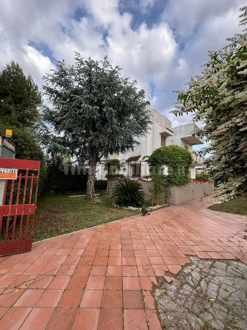 Villa in vendita a Valenzano