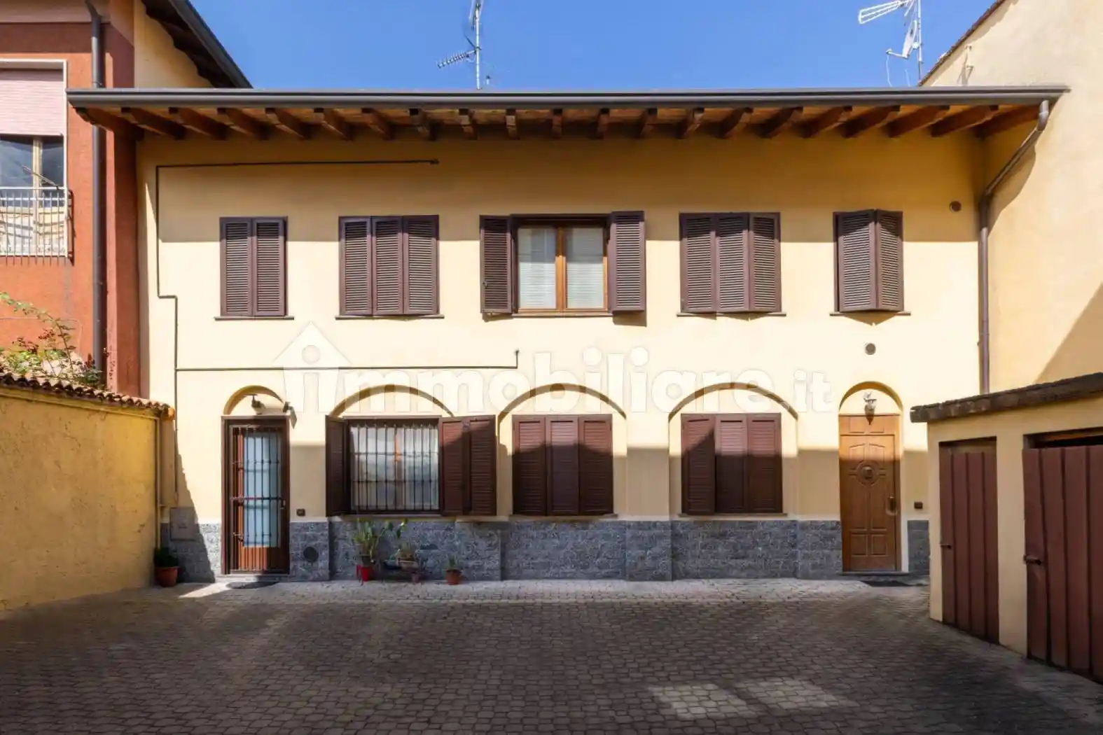 Appartamento in vendita a Monza