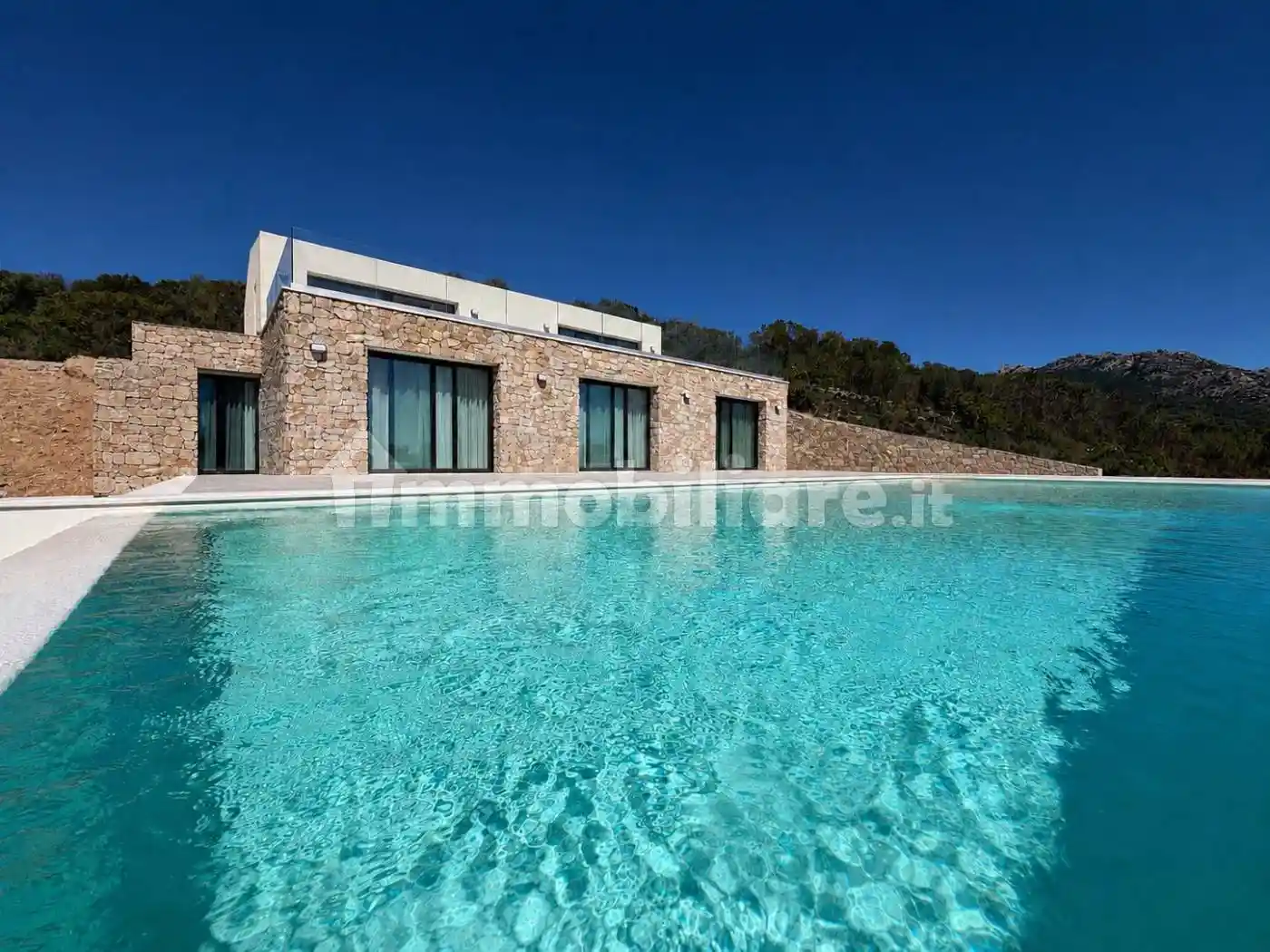 Villa in vendita a Olbia