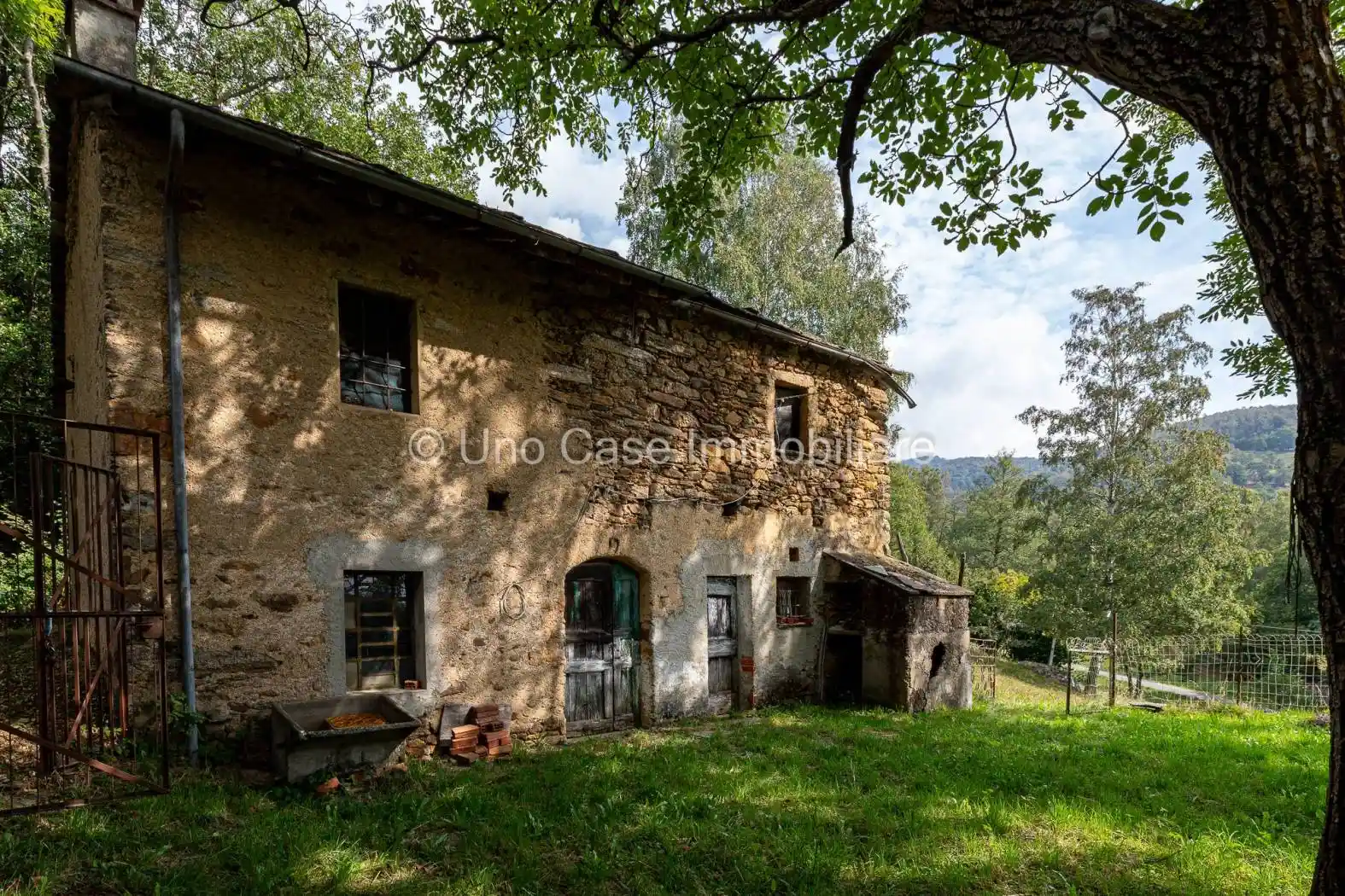 Rustico - Casale in vendita a Andrate