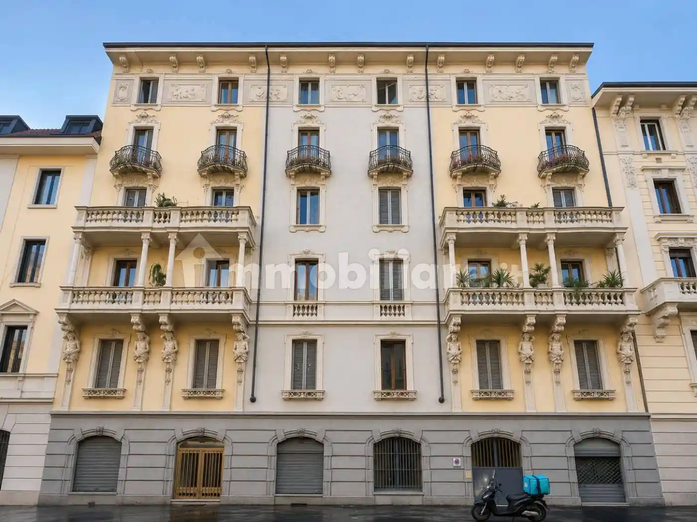 Appartamento in vendita a Milano