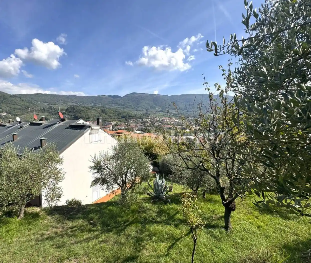 Villa in vendita a Vaiano