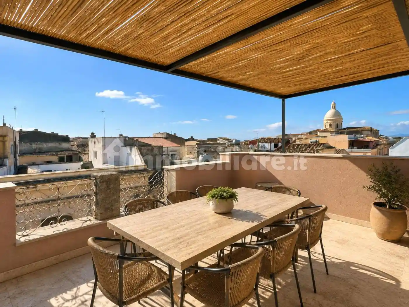 Appartamento in vendita a Noto
